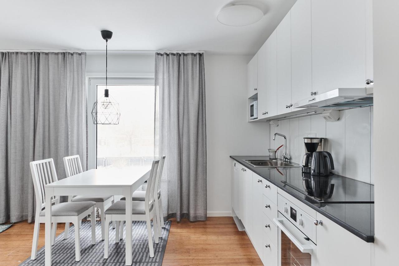 Continental Apartment Hotel Knivsta Knivsta  Zewnętrze zdjęcie